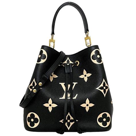 louis vuitton m45497|Louis Vuitton bucket bag.